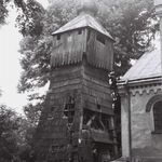 Dzwonnica przycerkiewna, fot. Mariusz Pohl, ok 1980 r.